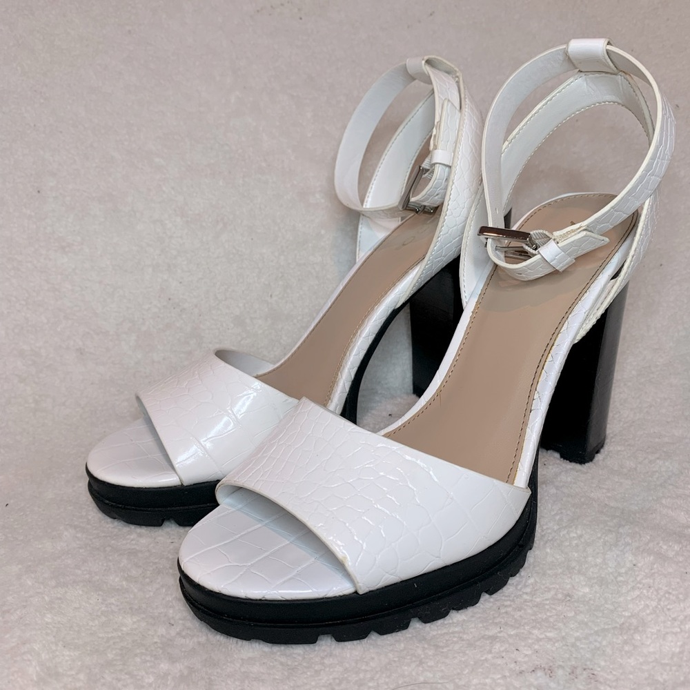 Aldo Black and White Heel